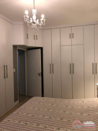 Imagem Casa com 5 Quartos à Venda, 237 m² em Jardim América - Jacareí Imagem Casa com 5 Quartos à Venda, 237 m² em Jardim América - Jacareí