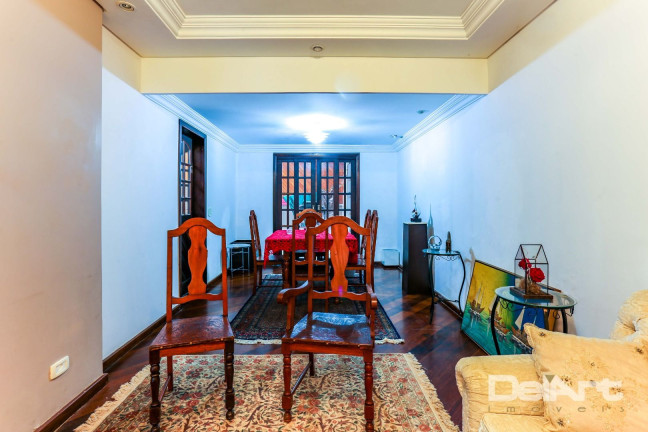 Imagem Sobrado com 4 Quartos à Venda, 221 m² em Jardim Das Américas - Curitiba