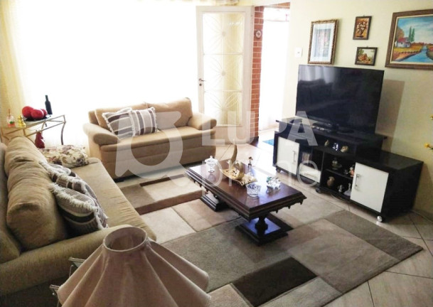 Casa com 4 Quartos à Venda, 180 m² em Jardim São Paulo - São Paulo