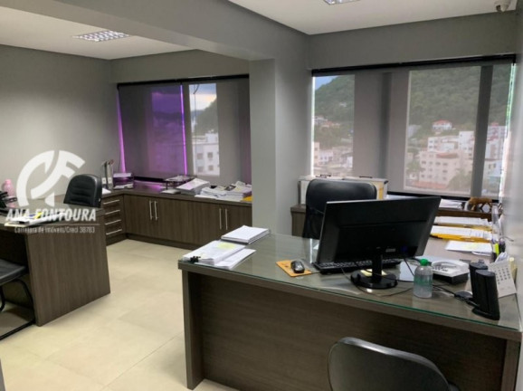 Imagem Sala Comercial à Venda, 126 m² em Centro - Balneário Camboriú Imagem Sala Comercial à Venda, 126 m² em Centro - Balneário Camboriú