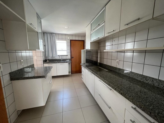 Imagem Apartamento com 4 Quartos à Venda,  em Jóquei - Teresina