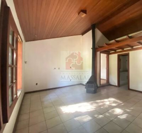 Imagem Casa com 4 Quartos à Venda, 142 m² em Jardim Sabará - Porto Alegre Imagem Casa com 4 Quartos à Venda, 142 m² em Jardim Sabará - Porto Alegre