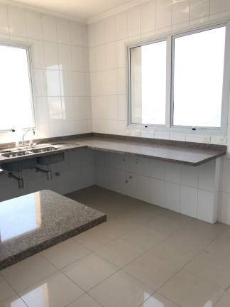 Imagem Imóvel com 5 Quartos à Venda, 702 m² em Alto De Pinheiros - São Paulo Imagem Imóvel com 5 Quartos à Venda, 702 m² em Alto De Pinheiros - São Paulo