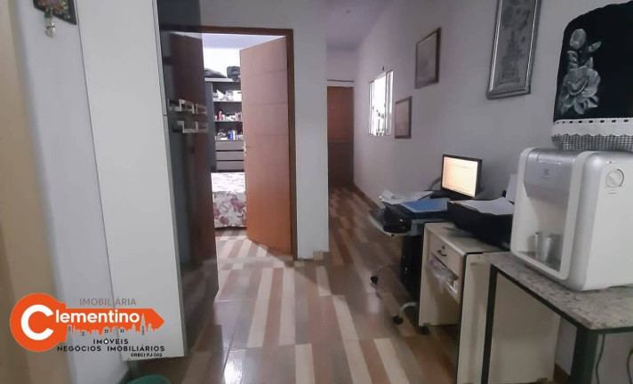 Imagem Casa com 4 Quartos à Venda, 500 m² em Cachoeirinha - Manaus Imagem Casa com 4 Quartos à Venda, 500 m² em Cachoeirinha - Manaus
