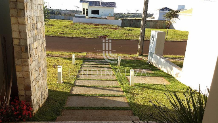 Imagem Casa com 1 Quarto à Venda, 303 m² em Condomínio Arco De Paris - Foz Do Iguacu
