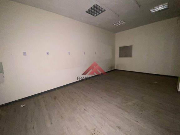 Imagem Loja à Venda ou Locação, 219 m² em Parada 40 - São Gonçalo Imagem Loja à Venda ou Locação, 219 m² em Parada 40 - São Gonçalo