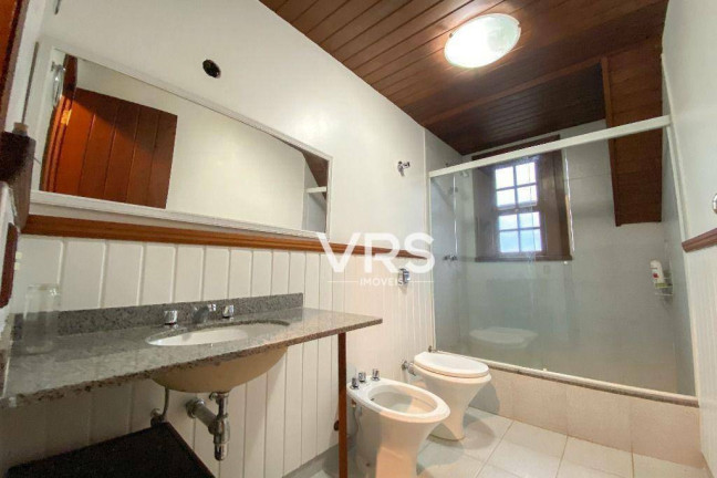 Imagem Casa com 6 Quartos à Venda, 461 m² em Albuquerque - Teresópolis Imagem Casa com 6 Quartos à Venda, 461 m² em Albuquerque - Teresópolis