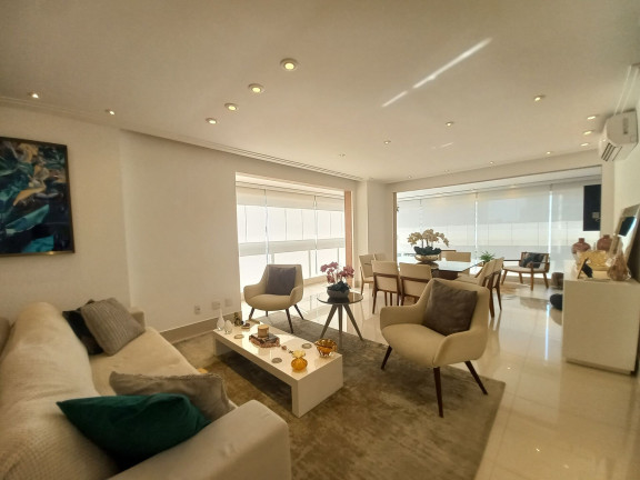 Apartamento com 3 Quartos à Venda, 222 m² em Gonzaga - Santos