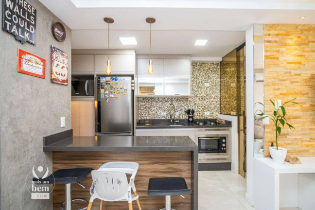 Imagem Apartamento com 2 Quartos à Venda, 67 m² em Guaíra - Curitiba