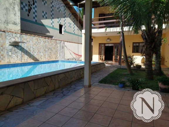 Imagem Sobrado com 4 Quartos à Venda, 302 m² em Campos Elíseos - Itanhaém Imagem Sobrado com 4 Quartos à Venda, 302 m² em Campos Elíseos - Itanhaém