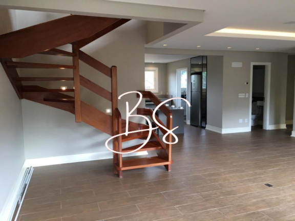 Imagem Apartamento com 3 Quartos à Venda, 204 m² em Planalto - Gramado