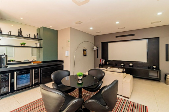 Imagem Apartamento com 2 Quartos à Venda, 51 m² em Humaitá - Porto Alegre