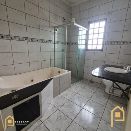 Imagem Casa com 1 Quarto à Venda, 250 m² em Conjunto Habitacional água Quente - Taubaté
