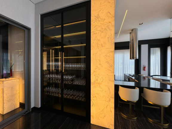 Imagem Apartamento com 4 Quartos à Venda, 151 m² em Centro - Balneário Camboriú Imagem Apartamento com 4 Quartos à Venda, 151 m² em Centro - Balneário Camboriú