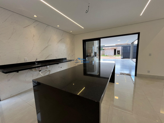 Imagem Casa com 4 Quartos à Venda, 250 m² em Setor Habitacional Vicente Pires - Brasília Imagem Casa com 4 Quartos à Venda, 250 m² em Setor Habitacional Vicente Pires - Brasília