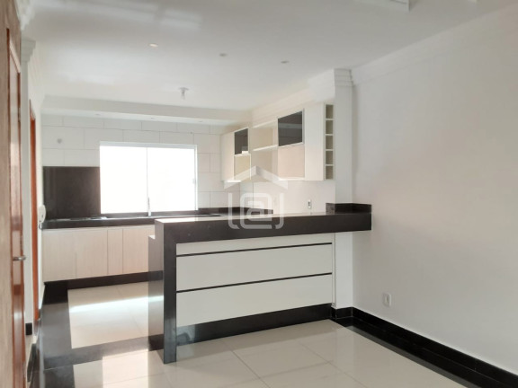 Imagem Casa com 3 Quartos à Venda, 9.999.999 m² em Monte Verde Ii - Poços De Caldas