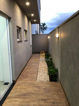 Imagem Casa com 4 Quartos à Venda, 200 m² em Jardins Lisboa - Goiânia