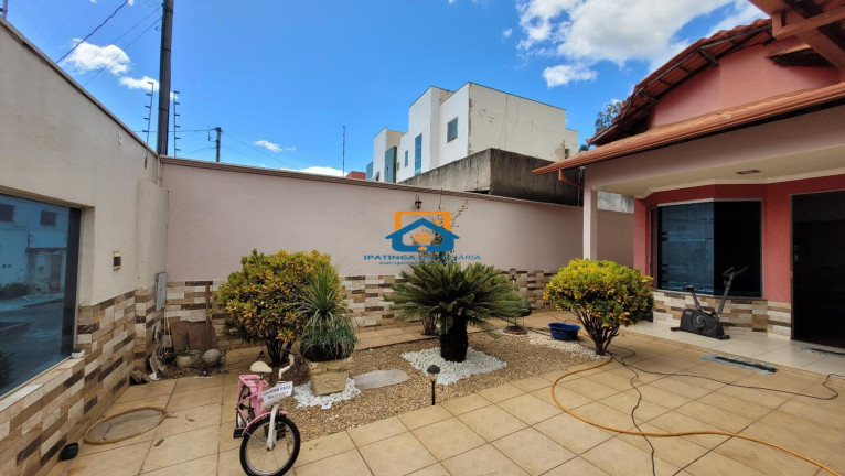 Casa com 3 Quartos à Venda, 140 m² em Cidade Nova - Santana Do Paraíso