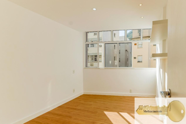Imagem Apartamento com 2 Quartos à Venda, 95 m² em Copacabana - Rio De Janeiro
