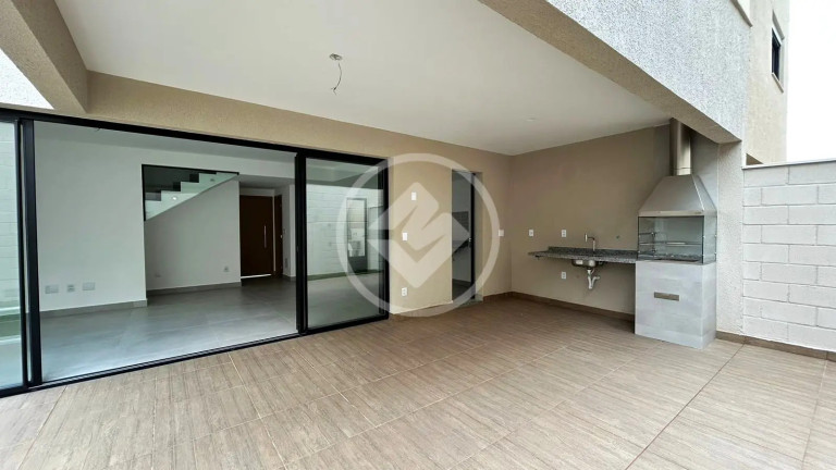 Imagem Casa com 3 Quartos à Venda, 150 m² em Condomínio Jardins Marselha - Aparecida De Goiânia Imagem Casa com 3 Quartos à Venda, 150 m² em Condomínio Jardins Marselha - Aparecida De Goiânia