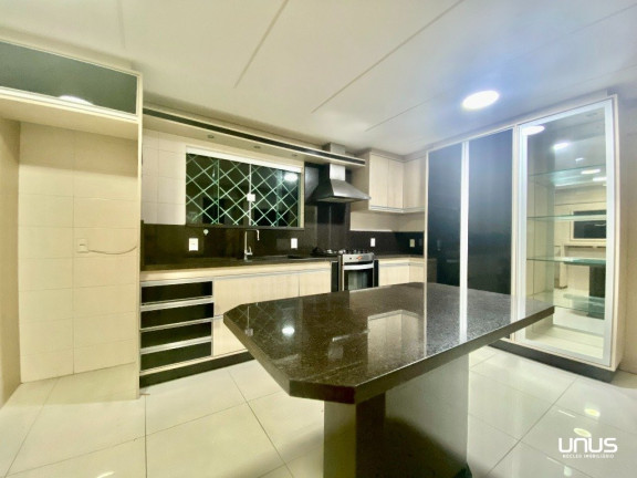 Imagem Casa com 3 Quartos à Venda, 250 m² em Forquilhas - São José Imagem Casa com 3 Quartos à Venda, 250 m² em Forquilhas - São José