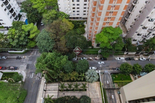 Imagem Imóvel com 3 Quartos à Venda, 367 m² em Indianópolis - São Paulo Imagem Imóvel com 3 Quartos à Venda, 367 m² em Indianópolis - São Paulo