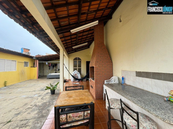 Imagem Casa com 3 Quartos à Venda, 450 m² em Setor Coimbra - Goiânia Imagem Casa com 3 Quartos à Venda, 450 m² em Setor Coimbra - Goiânia