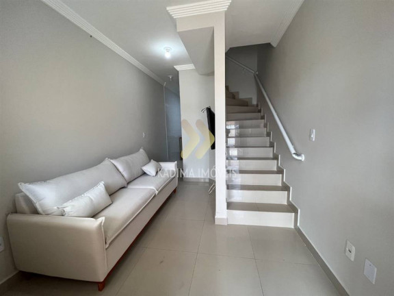 Sobrado com 2 Quartos à Venda, 60 m² em Solemar - Praia Grande
