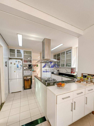 Imagem Sobrado com 4 Quartos à Venda, 720 m² em Alphaville 03 - Santana De Parnaíba Imagem Sobrado com 4 Quartos à Venda, 720 m² em Alphaville 03 - Santana De Parnaíba