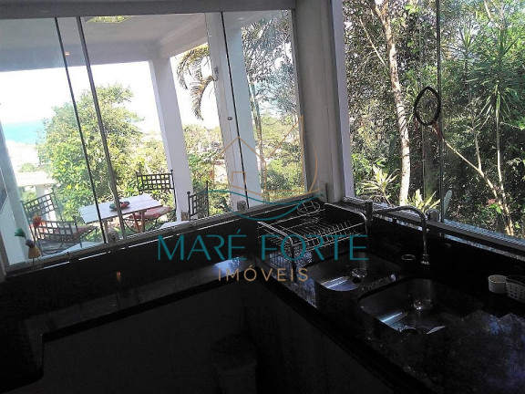 Imagem Casa com 5 Quartos à Venda, 300 m² em Enseada - Ubatuba