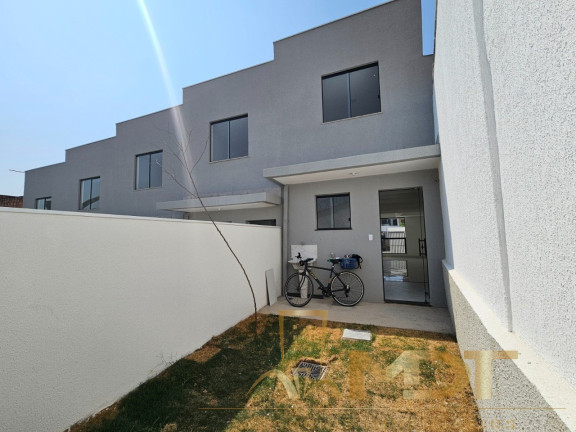 Imagem Casa com 2 Quartos à Venda, 110 m² em São João Batista (venda Nova) - Belo Horizonte Imagem Casa com 2 Quartos à Venda, 110 m² em São João Batista (venda Nova) - Belo Horizonte