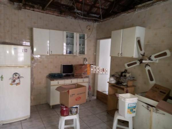 Imagem Casa com 2 Quartos à Venda, 178 m² em Vila Pierina - São Paulo