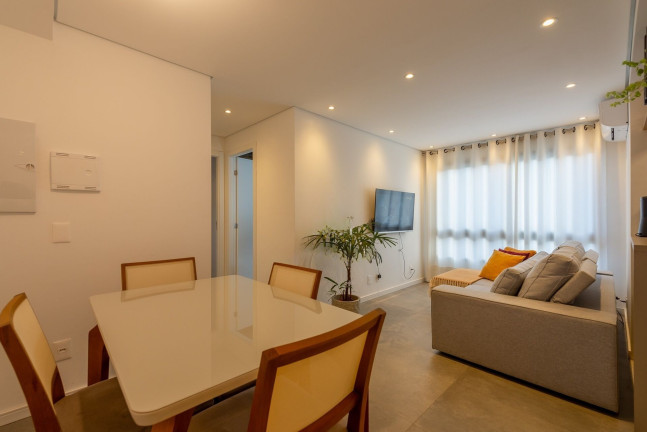 Imagem Apartamento com 2 Quartos à Venda, 61 m² em Santana - Porto Alegre