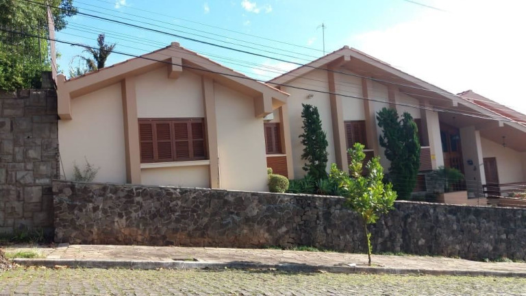 Imagem Casa com 3 Quartos à Venda, 400 m² em Centr - Sapiranga Imagem Casa com 3 Quartos à Venda, 400 m² em Centr - Sapiranga