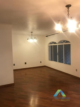 Imagem Sobrado com 4 Quartos à Venda, 225 m² em Bosque Da Saúde - São Paulo Imagem Sobrado com 4 Quartos à Venda, 225 m² em Bosque Da Saúde - São Paulo