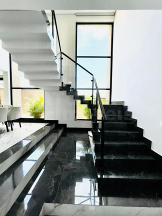 Imagem Casa com 3 Quartos à Venda, 440 m² em Tamboré - Santana De Parnaíba Imagem Casa com 3 Quartos à Venda, 440 m² em Tamboré - Santana De Parnaíba