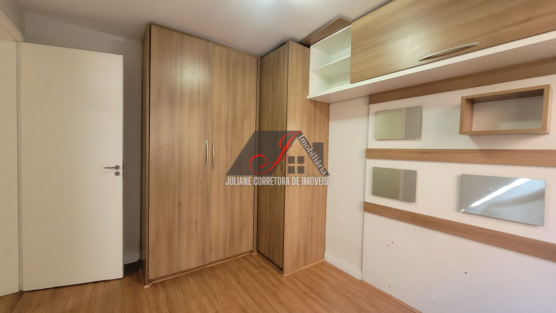 Imagem Apartamento com 2 Quartos à Venda, 53 m² em Portão - Curitiba