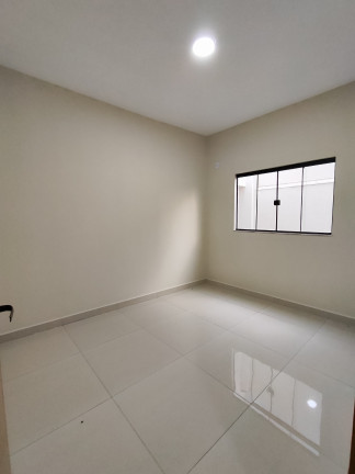 Imagem Casa com 3 Quartos à Venda, 117 m² em Residencial Eldorado - Goiânia Imagem Casa com 3 Quartos à Venda, 117 m² em Residencial Eldorado - Goiânia