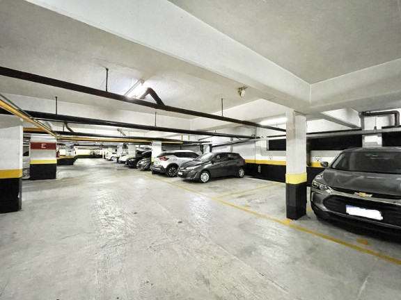 Imagem Apartamento com 2 Quartos à Venda, 61 m² em Aclimação - São Paulo