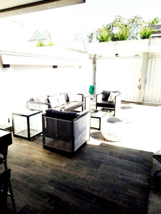 Imagem Casa com 5 Quartos à Venda, 240 m² em Barra Da Tijuca - Rio De Janeiro Imagem Casa com 5 Quartos à Venda, 240 m² em Barra Da Tijuca - Rio De Janeiro