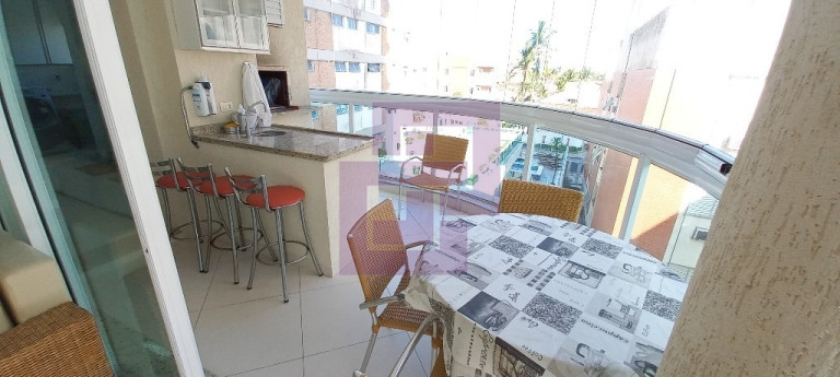 Apartamento com 3 Quartos à Venda, 119 m² em Enseada - Guarujá