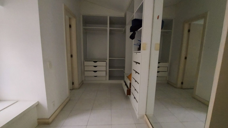 Imagem Imóvel com 6 Quartos à Venda, 843 m² em Barra Da Tijuca - Rio De Janeiro Imagem Imóvel com 6 Quartos à Venda, 843 m² em Barra Da Tijuca - Rio De Janeiro