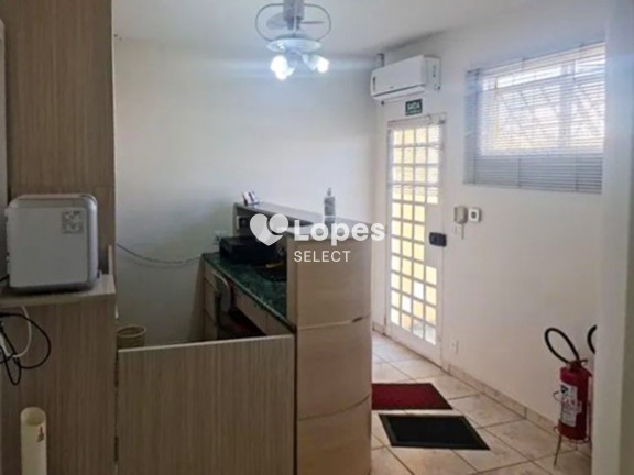 Sobrado com 5 Quartos à Venda,  em Vila Costa E Silva - Campinas