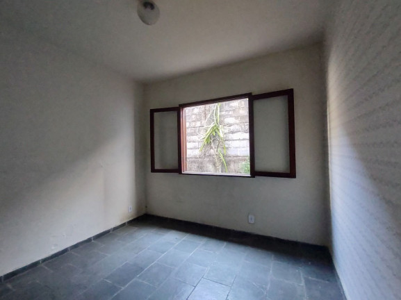 Imagem Apartamento com 2 Quartos à Venda, 42 m² em Várzea - Teresópolis