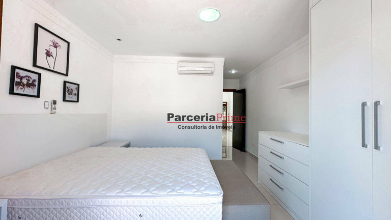 Imagem Casa com 6 Quartos à Venda, 335 m² em Riviera Módulo 21 - Bertioga Imagem Casa com 6 Quartos à Venda, 335 m² em Riviera Módulo 21 - Bertioga