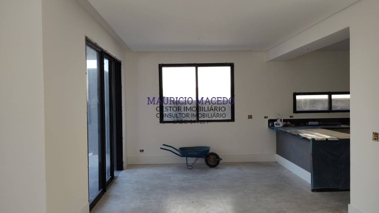 Imagem Casa com 4 Quartos à Venda, 388 m² em Alphaville - Santana De Parnaíba Imagem Casa com 4 Quartos à Venda, 388 m² em Alphaville - Santana De Parnaíba