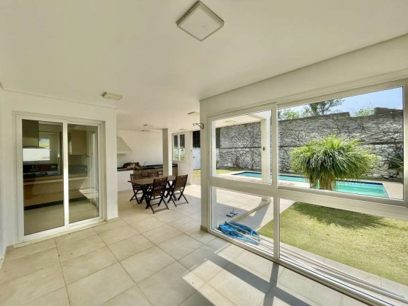 Imagem Casa com 4 Quartos à Venda, 333 m² em Bosque Do Vianna - Cotia Imagem Casa com 4 Quartos à Venda, 333 m² em Bosque Do Vianna - Cotia