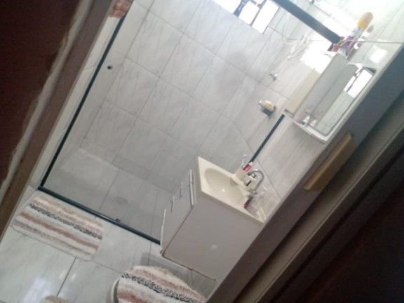 Imagem Casa com 2 Quartos à Venda, 300 m² em Terra Nova - Taubaté Imagem Casa com 2 Quartos à Venda, 300 m² em Terra Nova - Taubaté