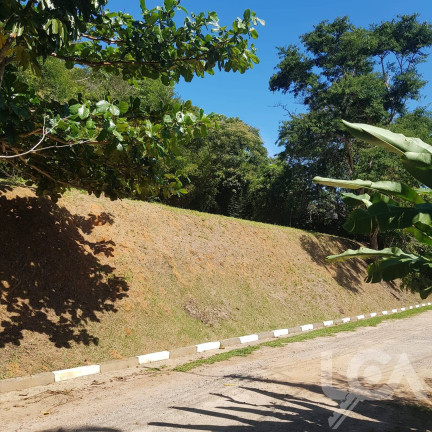 Terreno à Venda, 1.200 m² em Martim De Sá - Caraguatatuba