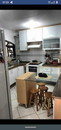 Imagem Sobrado com 2 Quartos à Venda, 150 m² em Vila Camilópolis - Santo André